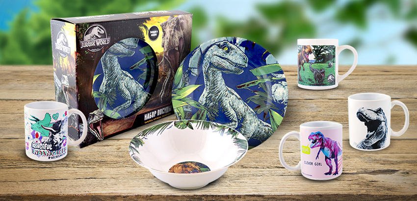 Как накормить малоежку? Фарфоровая посуда «Мир Юрского периода» с реалистичными динозаврами